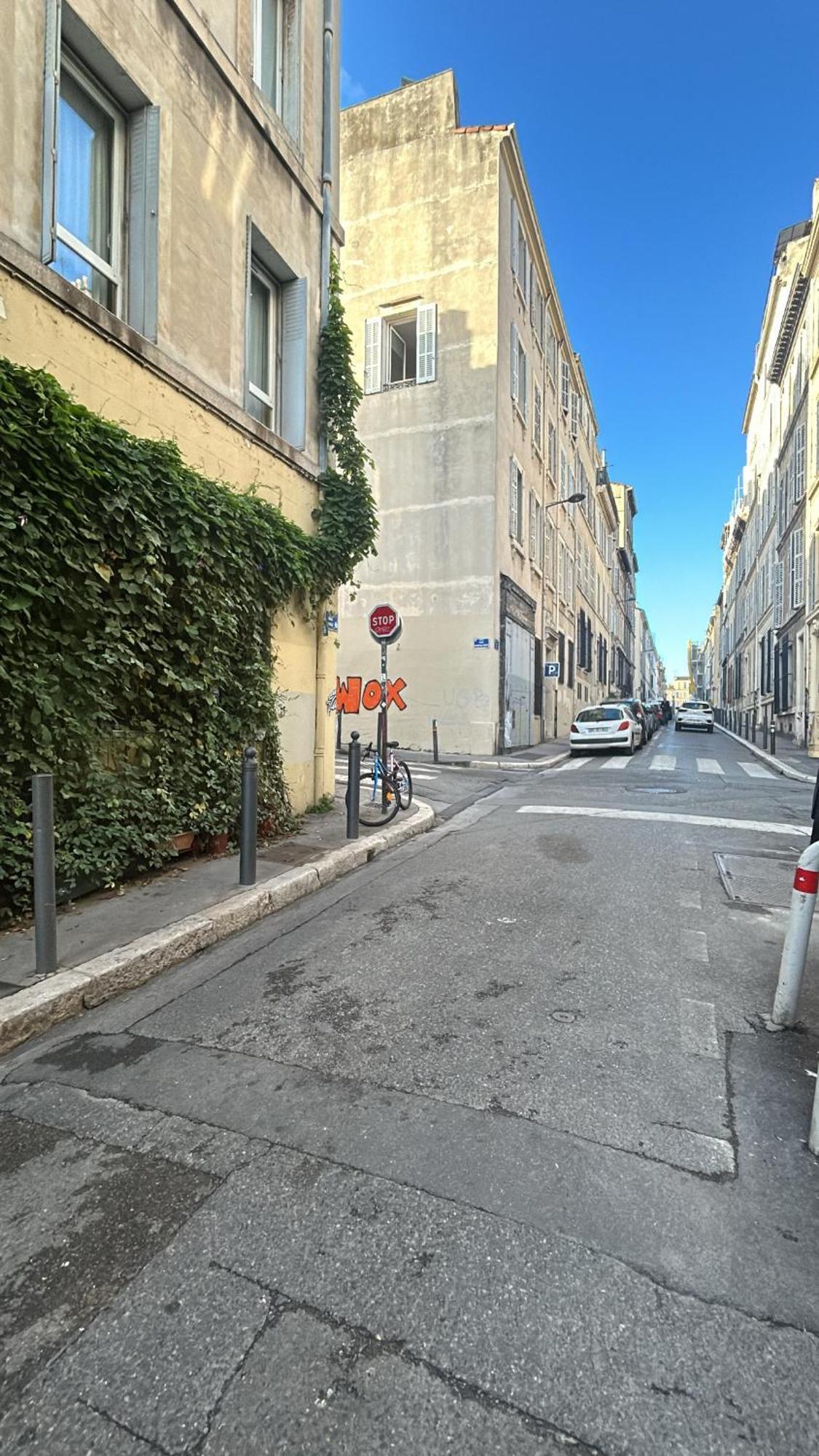 Nau Lägenhet Marseille Exteriör bild